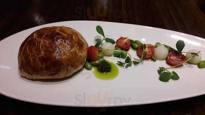 Steeds Club Grill & Bar