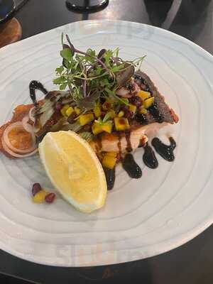 Hangar Bar And Grill