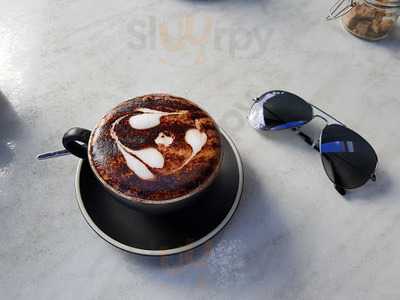 Morley Cafe Galleria