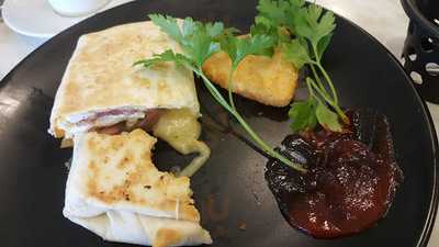 Morley Cafe Galleria