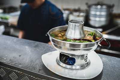 Lackers Grill Restaurant