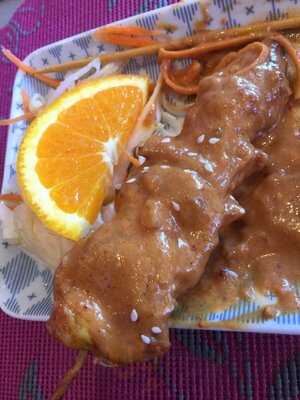 Grumpy Duck Thai Restaurant