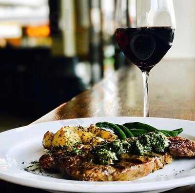 Gertie's Bar & Restaurant