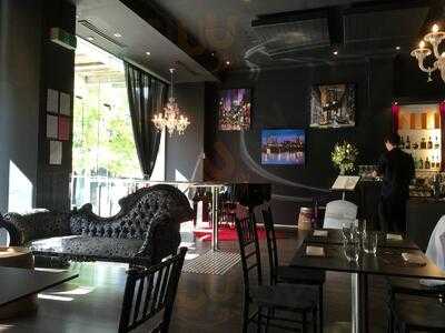 Sool Cafe Piano Lounge