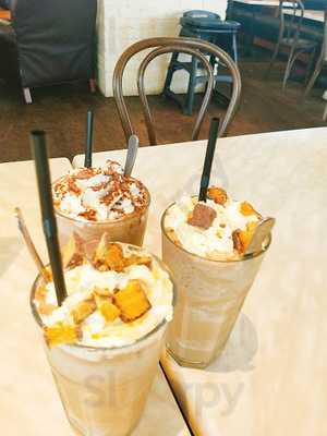 Deepwater Point Cafe