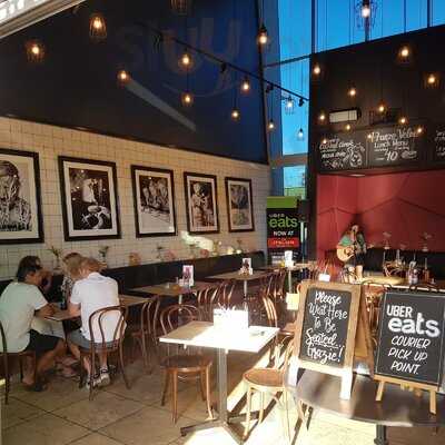 The Italian Cannon Hill