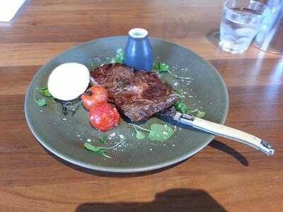 Cook & Co Bar & Grill