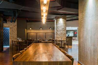 Cook & Co Bar & Grill