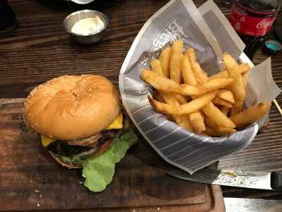 Ribs & Burgers Woolloongabba