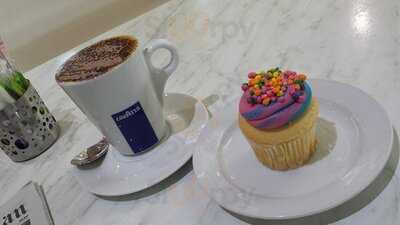 Bella's Cupcake World