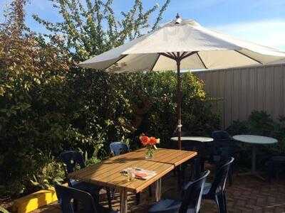 Out Of The Blue Cafe