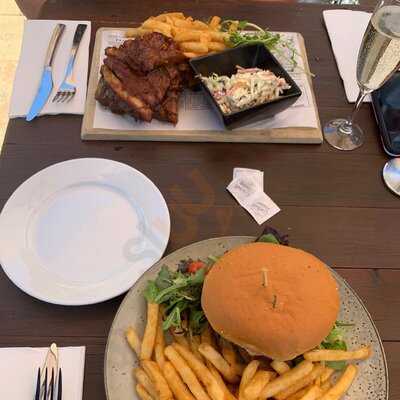 Masonmill Restaurant And Function Centre