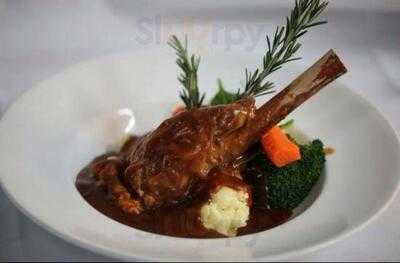 Alexandra Hills Hotel