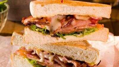 Alexandra Hills Hotel