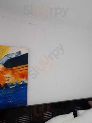 Alexandra Hills Hotel