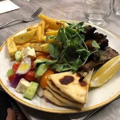 Maniatis Market Greek Dining