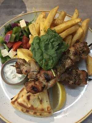 Maniatis Market Greek Dining