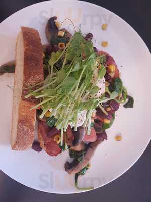 Santorini Kebabs And Burgers