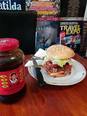 Santorini Kebabs And Burgers