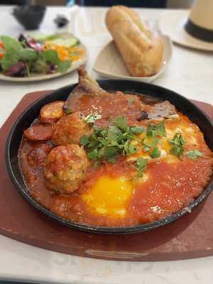 Tra Vinh William Street