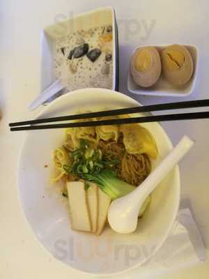 Tra Vinh William Street