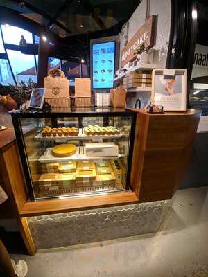 The Honeycake Yagan Square