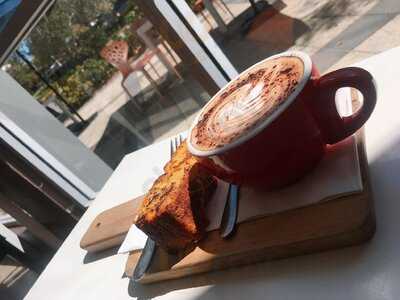 Clover Cafe & Restaurant