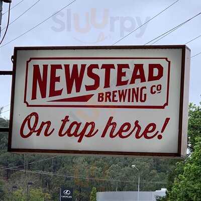 Suburban Social Neighbourhood Bar & Kitchen