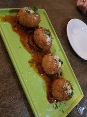 The Swans Restaurant And Function House