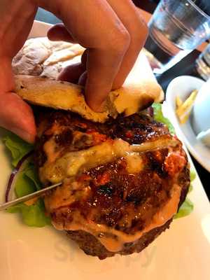 Burgers & Wraps North Perth