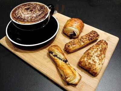 Tamm Ha Tamm French Cafe