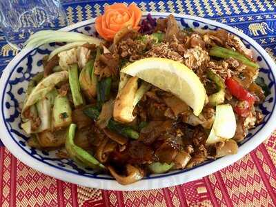 Thai Chinpala Kitchen