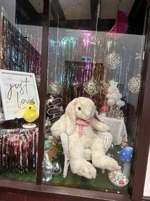 Shingle Inn City Hall