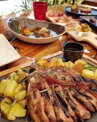 Florentine Italian Grill And Wine Room