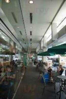 Starbucks-queen Street