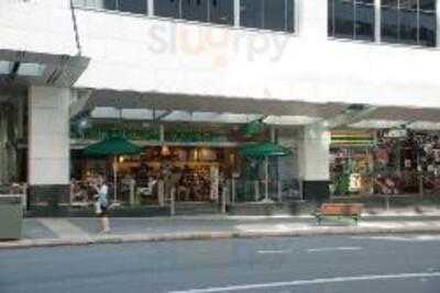 Starbucks-queen Street