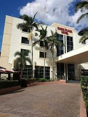 Diana Plaza Hotel Restaurant & Bar