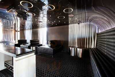 Australian National Hotel