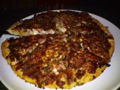 Panchos Pizza
