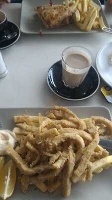 Vinnie's Cafe & Deli