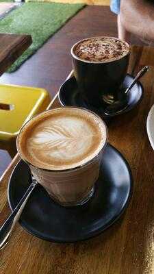 Gas Espresso + Kitchen