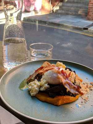 Quench - The Healthy Coffee Bar