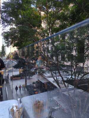 Stanton Restaurant & Bar