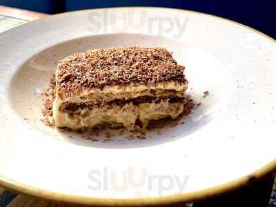 Stanton Restaurant & Bar