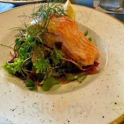 Stanton Restaurant & Bar