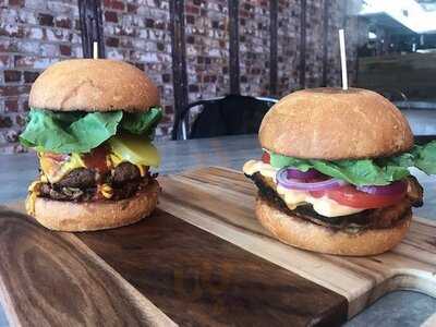 Meltz Gourmet Pizza Bar