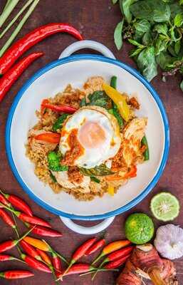 P'nut Street Noodles Bulimba