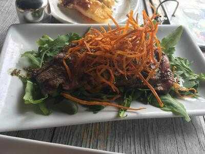 Bungalow Bar And Restaurant