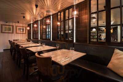 Bungalow Bar And Restaurant