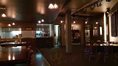 Md's Italian Kitchen & Bar